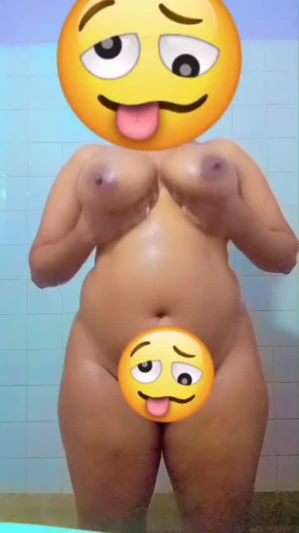 Kelly, video call, nudes and I sell videos